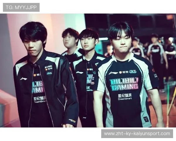 LPL队伍强化后期资源争夺训练，决策更加清晰