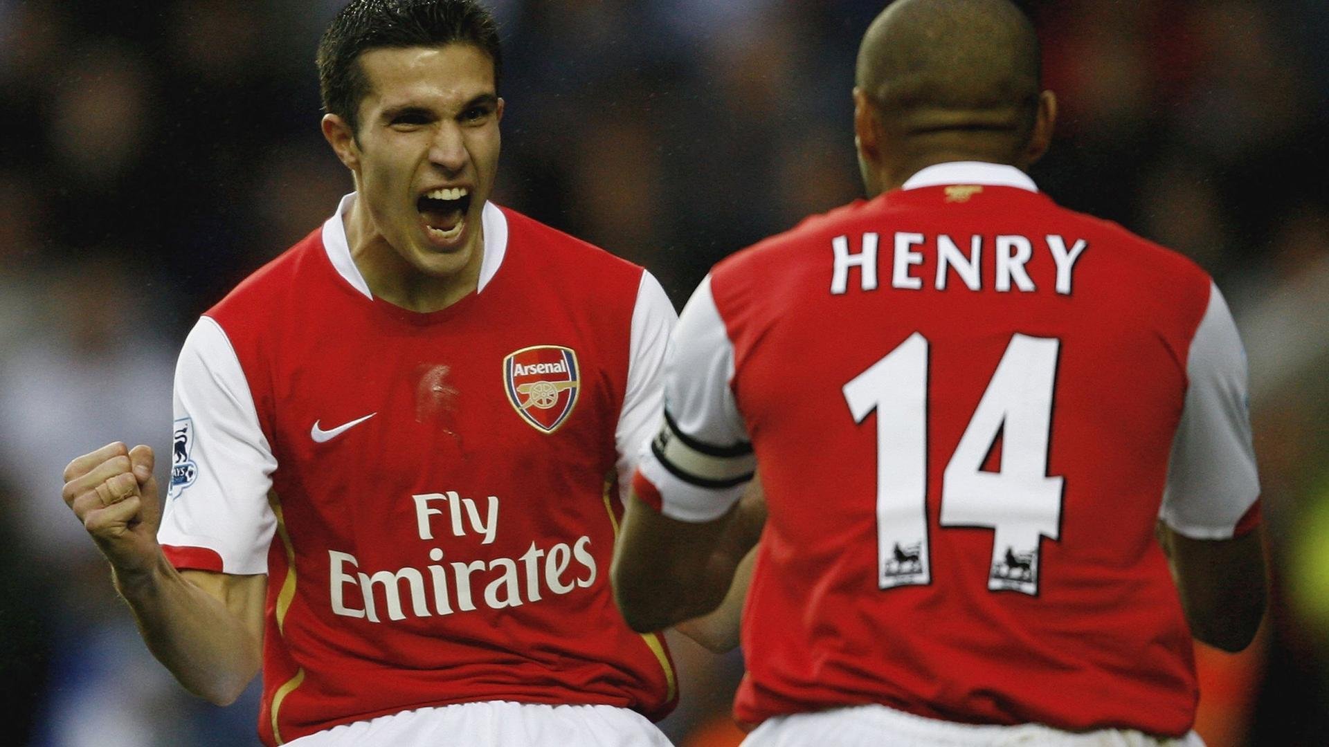 kaiyun开云·官方网站-狂！10轮仅丢3球！阿森纳21年神迹冲碎切尔西纪录？转费会疯抢铁卫太值了！